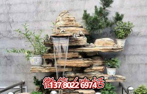 精致小型庭院，石假山流水雕塑擺放