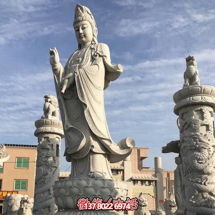 滴水觀音大型雕塑，欣賞美麗的戶外景點