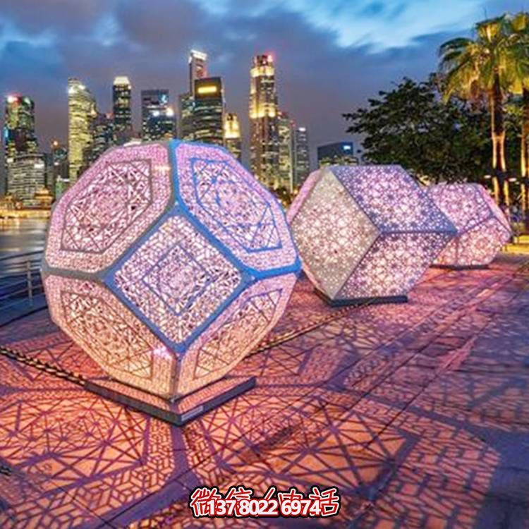 創意不銹鋼鏤空景觀雕塑，添彩美化戶外廣場