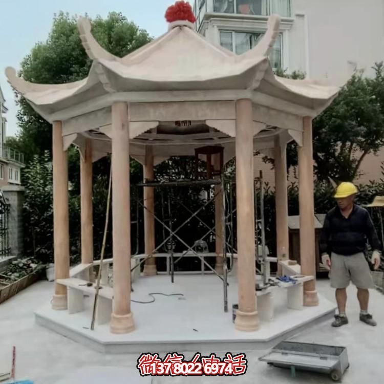 紅古涼亭，讓你在小區花園里享受晚霞美景