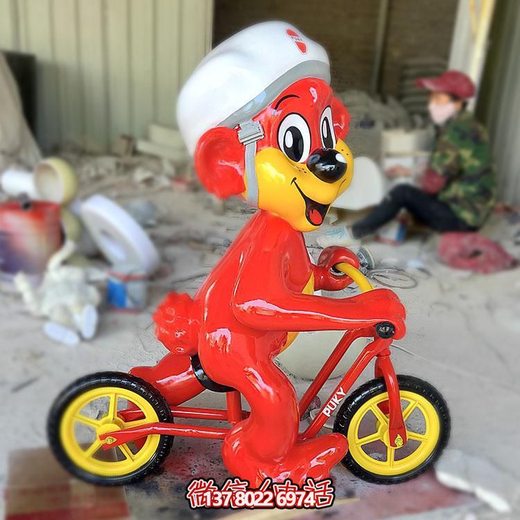 玻璃鋼卡通老鼠雕塑擺件，專為幼兒園設計