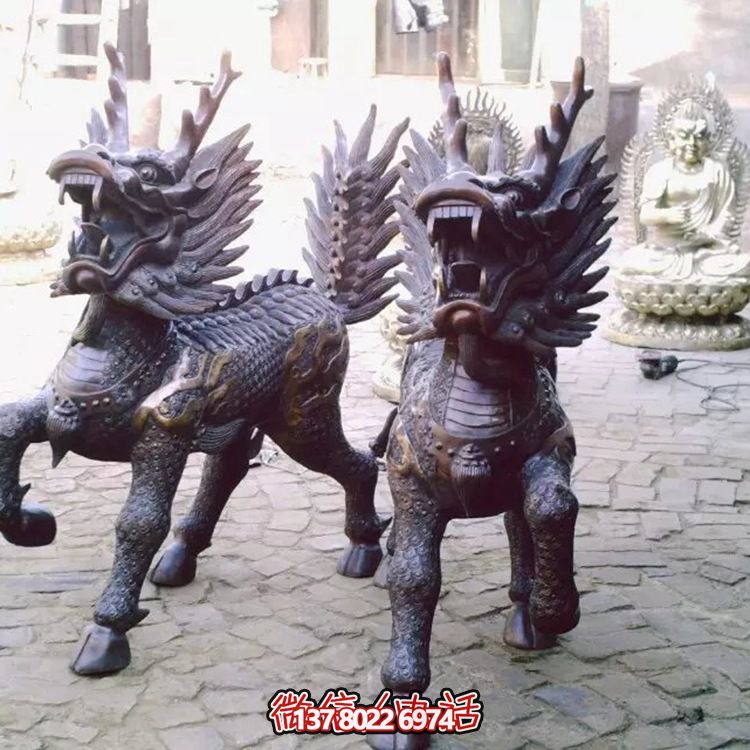 不銹鋼雕塑——精美的麒麟，奔跑、吼叫的象征