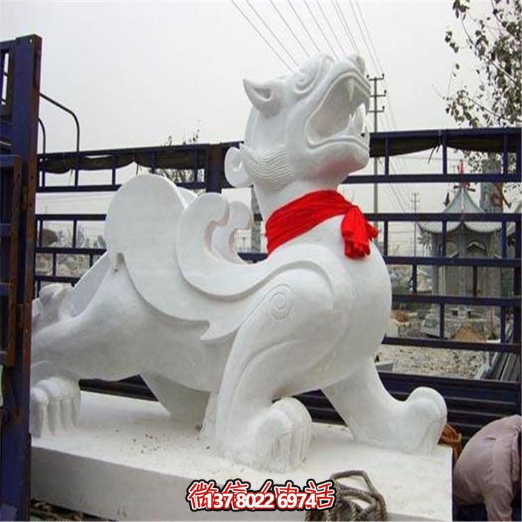 大理石石雕麒麟，古典庭院裝飾精美大型雕塑