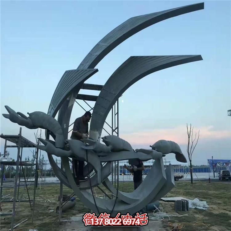 不銹鋼創(chuàng)意景觀雕塑，點亮綠色戶外廣場園林