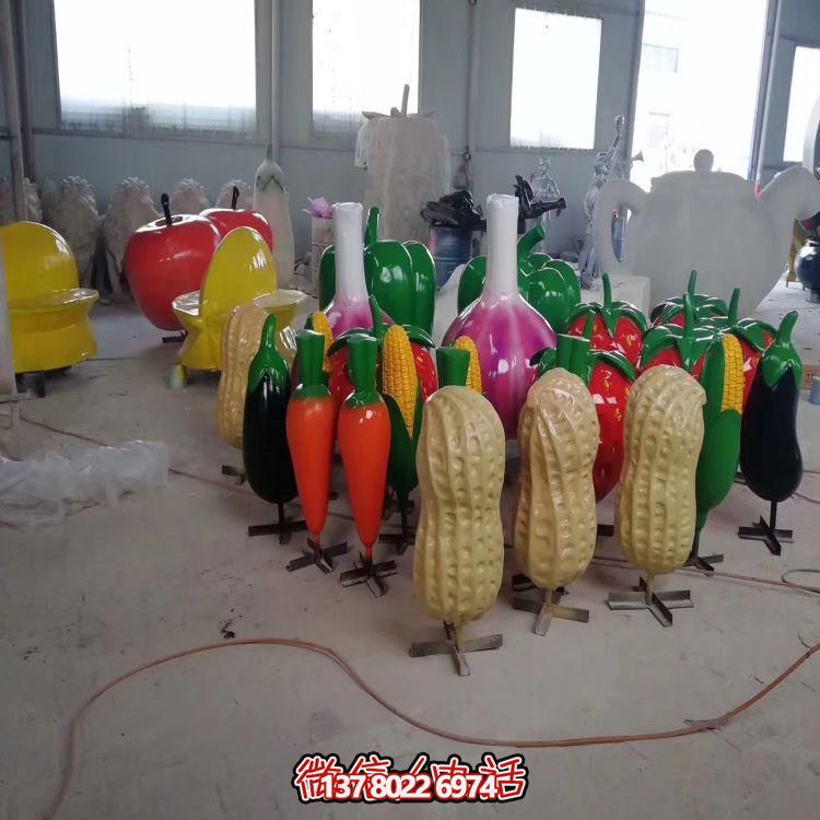 高品質玻璃鋼雕塑，為您的園林景觀提供新鮮水果蔬菜