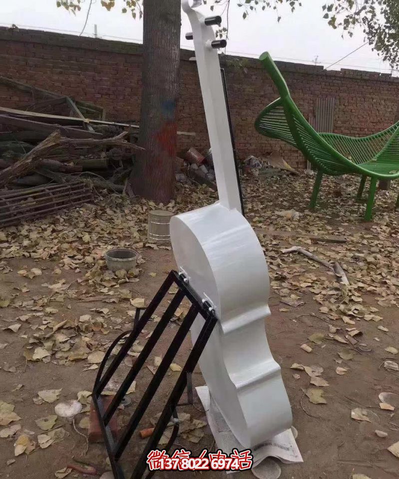 戶外玻璃鋼創意大提琴雕塑 戶外玻璃鋼創意大提琴雕塑