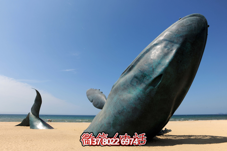 戶外海豚創意不銹鋼沙灘上的海豚雕塑 戶外海豚創意不銹鋼沙灘上的海豚雕塑