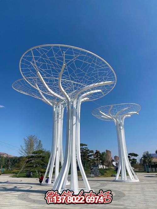 現(xiàn)代綠韻——大型不銹鋼戶外雕塑